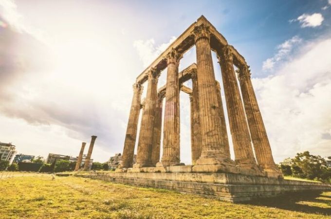 How to Select the Right Greece Tour Experience