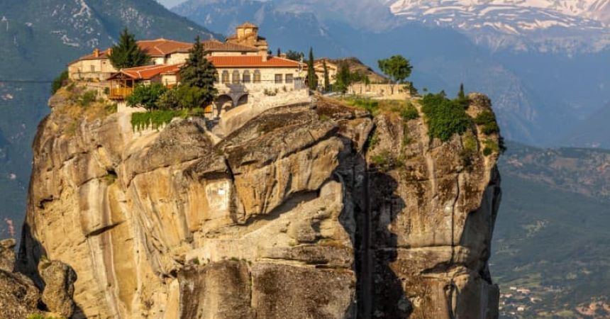Meteora Greece Travel Guide for First-Time Visitors