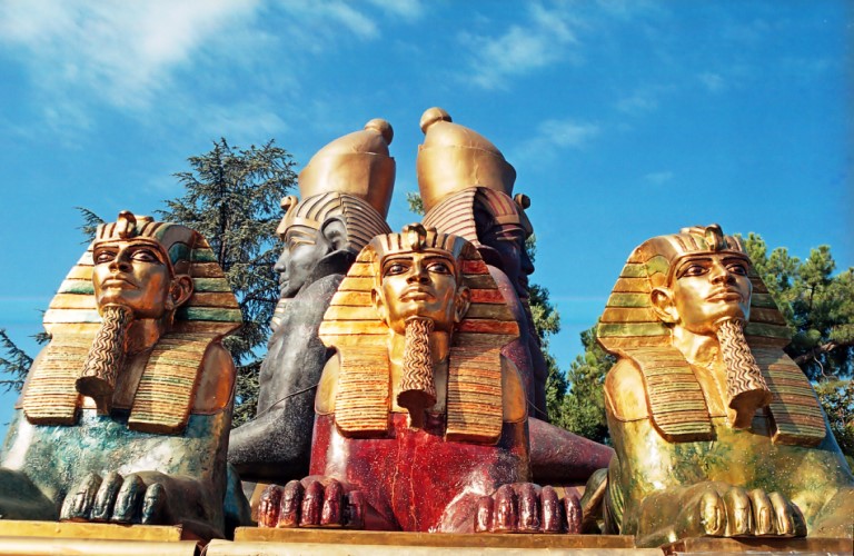 Unveiling the Mysteries of Ancient Egypt: Top Tourist Attractions to Explore - Valley of the Kings